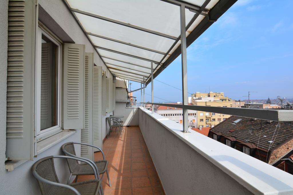 Apartment Dositejeva 13 Belgrado Buitenkant foto