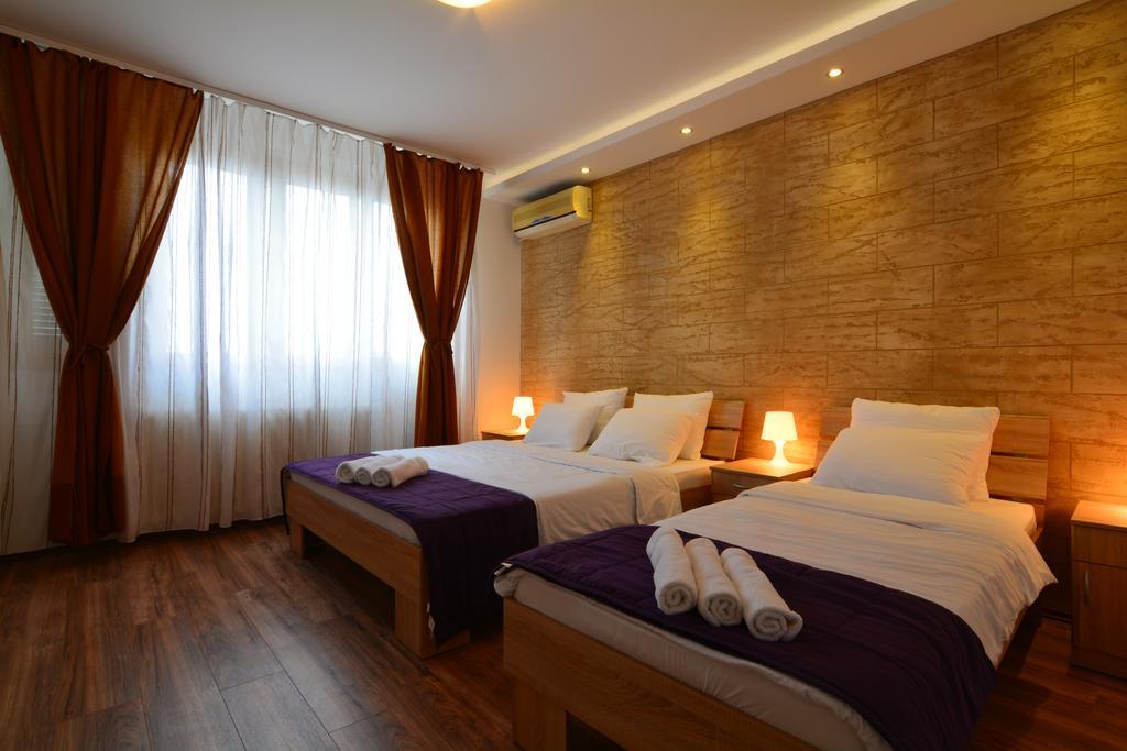 Apartment Dositejeva 13 Belgrado Buitenkant foto