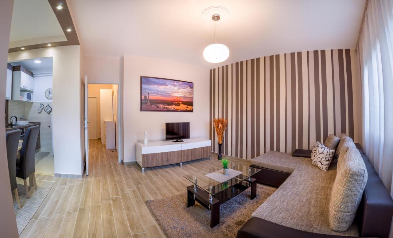 Apartment Dositejeva 13 Belgrado Buitenkant foto